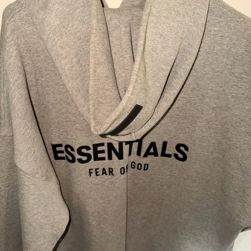 Essentials Heather Gray Pullover - Picture 3 of 4